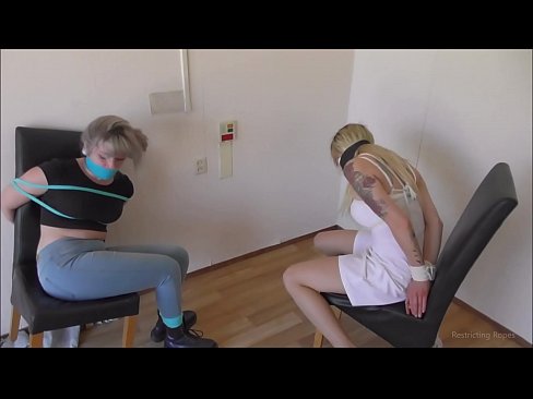 ❤️ व्यसनी / बंधा हुआ और गला घोट दिया / संकट में युवती ❤️ सेक्स हम पर% hi.com-pornzog.ru% ❤